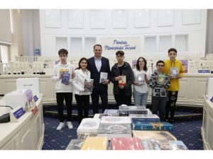 Tombolă cu 50 de câștigători de Ziua Internațională a Cărților Tombolă cu 50 de câștigători de Ziua Internațională a Cărților