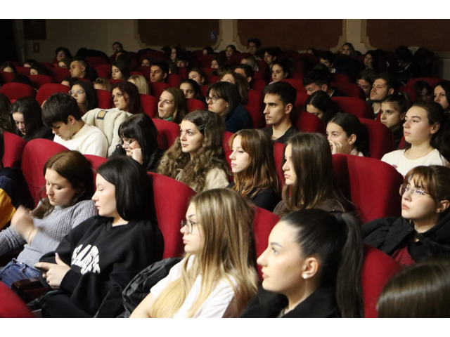 Dacă e joi, e seara de “Film de Cinematecă!