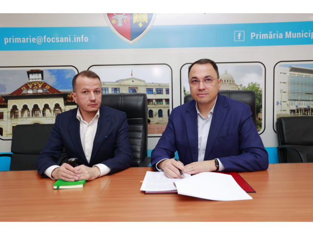 Mobilier școlar nou pentru 345 săli de clasă din Municipiul Focșani