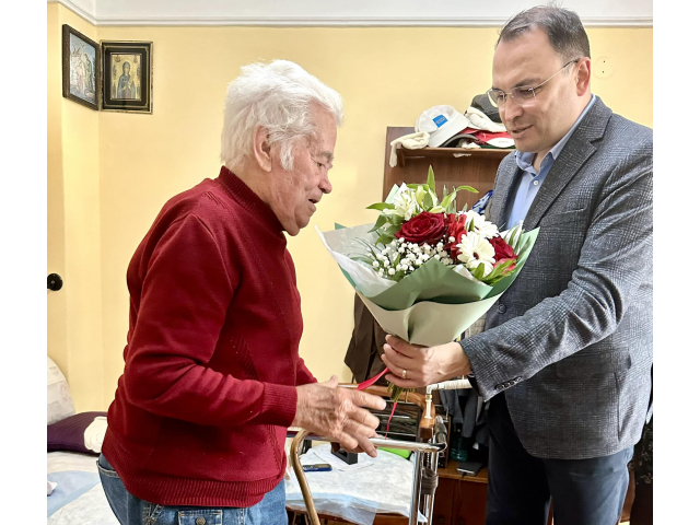 Focșănean de 91 ani premiat de 1 aprilie