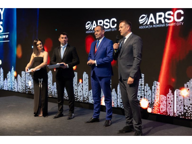 Primăria Municipiului Focșani, premiată la Gala Smart City Industry Awards pentru calitatea transportului public