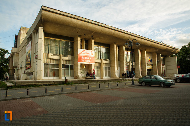 Anunţ privind vânzarea bunurilor imobile/ansamblului de bunuri imobile Anunţ privind vânzarea bunurilor imobile/ansamblului de bunuri imobile